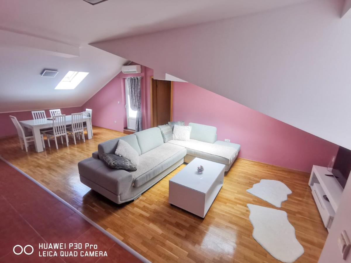 Japanski Vrt, Centar Apartment